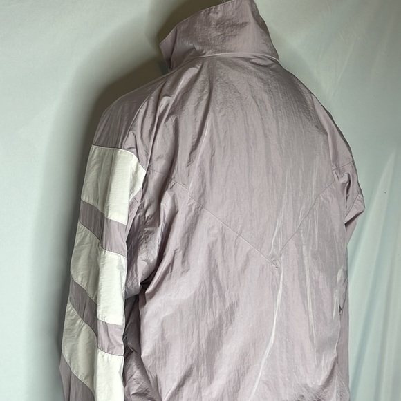 Adidas retro windbreaker jacket in lavender - Picture 9 of 9